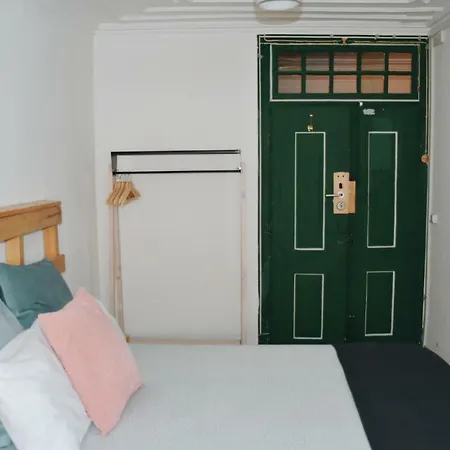 Apartment Hub & Suites Lisbon