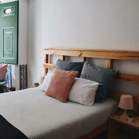 Apartment Hub & Suites *